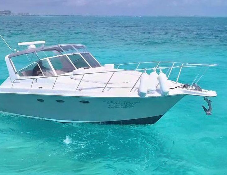 Blue Magic 38 ft luxury yacht rental in Cancun - accommodates 10 guests