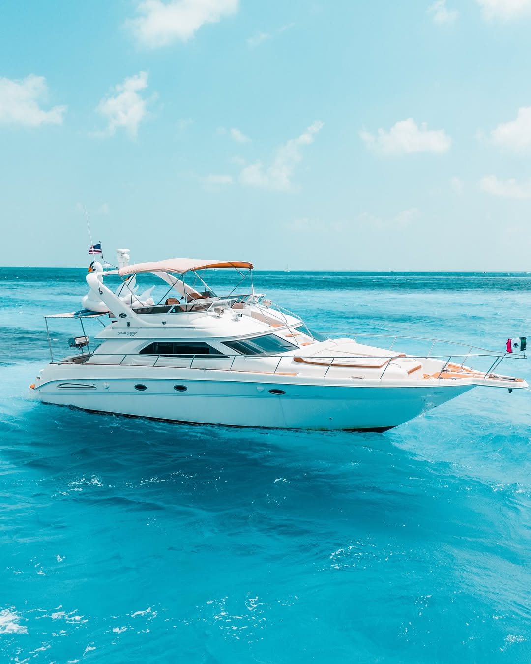 Mr Sea 50 ft luxury yacht rental in Cancun - accommodates 22 guests