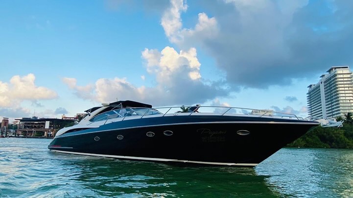 Pegasus 60 ft luxury yacht rental in Cancun - accommodates 20 guests